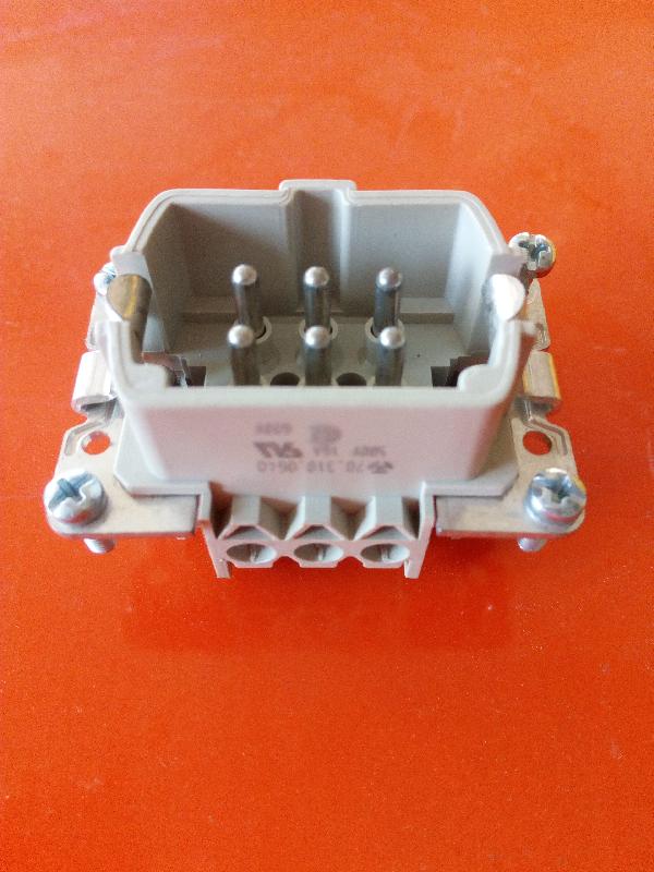 Штекер 6-полюсной вкладыш 6443001 "П"