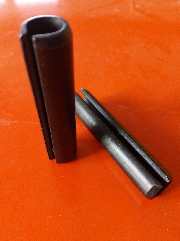 Штифт 13х60  шпильки  фланца напорного Putzmeister /МР-25