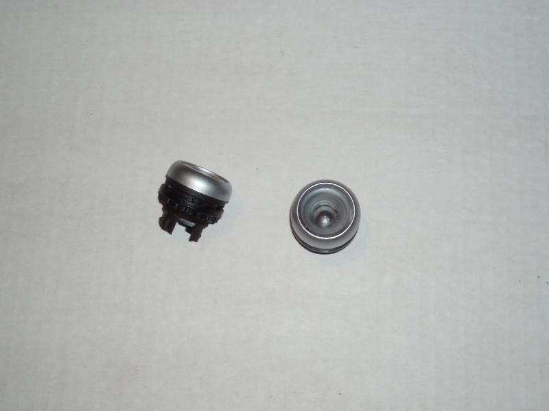 Кнопка без колпачка М22